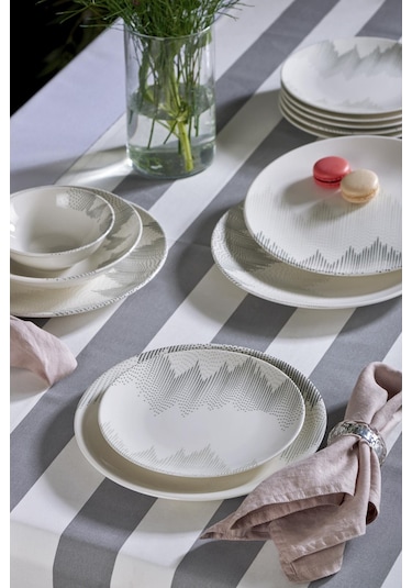 NEVA N3125 TEKNO 24 PARÇA DESENLİ PORSELEN YEMEK TAKIMI