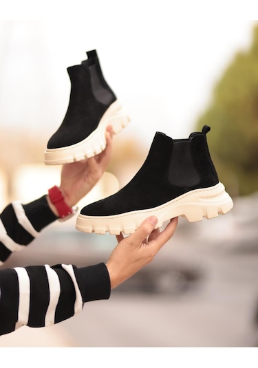 Serhat Özköroğlu - Siyah Süet Bot Siyah Siyah