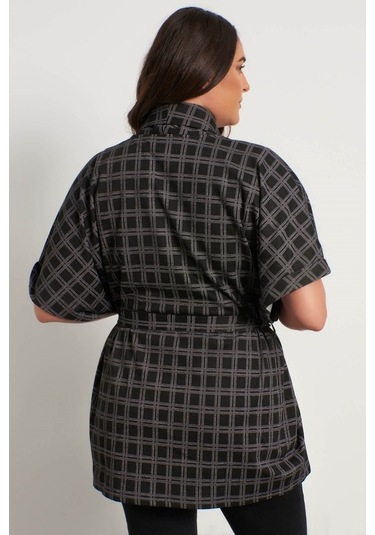 Kuşak Detaylı Örme Yelek