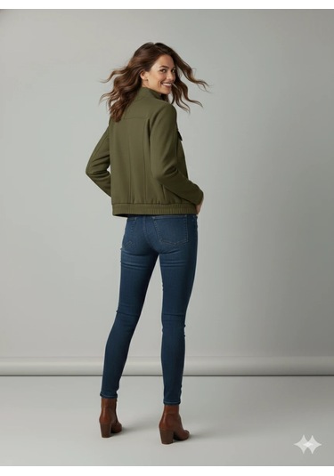 Kadın Taba Zarif Kısa Ceket Toka Detaylı Dik Yaka Cepli Süet/kaşe Baharlık Ceket Haki Yeşili