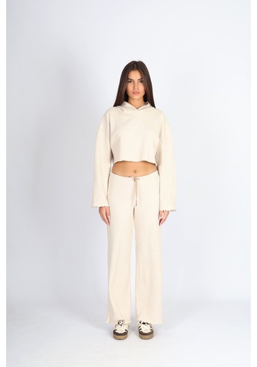 Soft&Basic Kadın Eşofman Takımı Kapüşonlu Sweatshirt Ve Geniş Paça Bej Pantolon Eşofman Bej