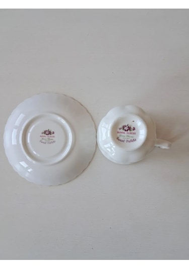 Sweet Violets Bone China Vintage Çay Fincanı Menekşe Mor
