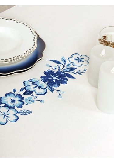 Cotton Box Pano Baskılı Masa Örtüsü Violet Mavi 170x170