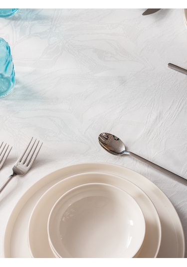 Cotton Box Jakarlı Dertsiz Masa Örtüsü Lavinia Beyaz 155x220