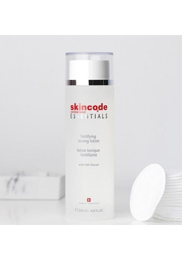 Skincode Fortifying Toning Lotion Tonlayıcı ve Arındırıcı Tonik 200 ML