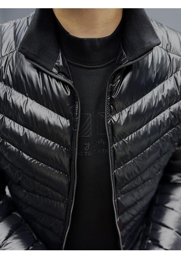 Avni Ceylan Erkek Parlak Şık Slim Fit Kışlık Şişme Mont Siyah