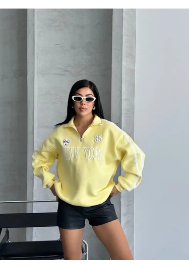 Yarım Fermuarlı Newyork Yazılı Sweat Sarı