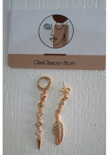 Gold Renk Farklı Tasarım Çelik Taşlı Küpe Gold