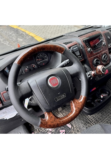 Fiat Ducota Araca Özgü Dikmeli Direksiyon Kılıfı Nokta Ahşap Siya Siyah