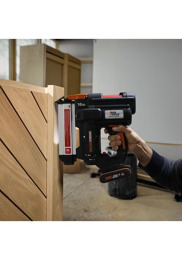 Worx WX842.9 20V 15-50 MM Profesyonel Şarjlı Çivi Çakma Makinesi + 2700 Adet Yedek Çivi