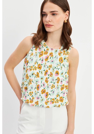 Stella Pulvis Beyaz Astarlı Pliseli Bluz