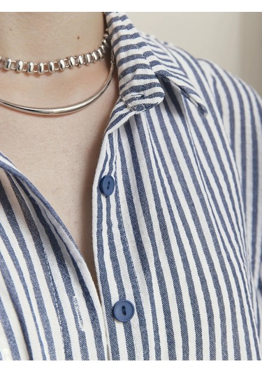 Shabrand Uzun Keten Çizgili Oversize Gömlek 450933791 Mavi