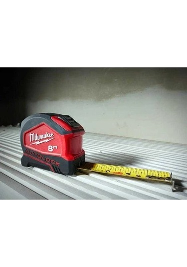 Milwaukee Ağır Hizmet Tipi Autolock Şerit Metre 8m - 4932464664 8 M