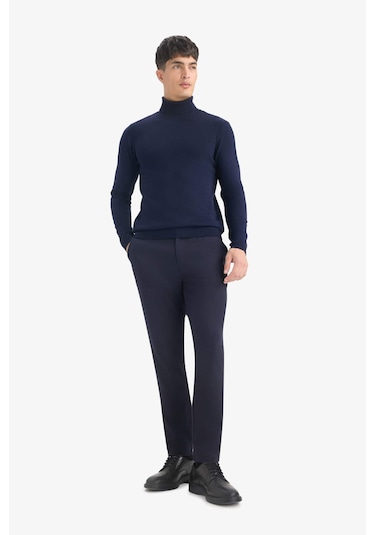 Defacto Slim Fit Dar Kesim Balıkçı Yaka Triko Kazak R1124az25wnnv64 Lacivert Defacto Slim Fit Dar Kesim Balıkçı Yaka Triko Kazak R1124az25wnnv64 Lacivert