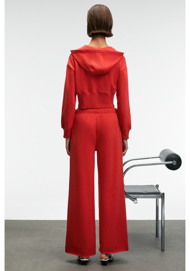 Grımelange Elara Kadın Metal Fermuarlı Nakışlı Kapüşonlu Crop Kırmızı Sweatshirt Kırmızı