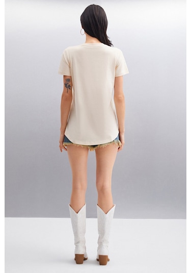 GRIMELANGE Samantha Kadın %100 Organik Pamuklu Comfort Fit Arkası Uzun Basic Örme Bej T-shirt Bej