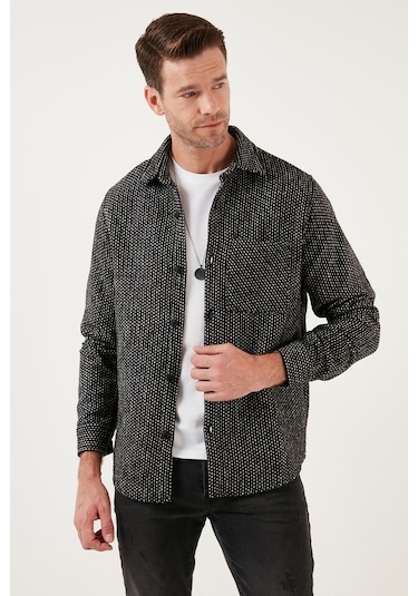 Buratti Desenli Cepli Regular Fit Uzun Kollu Kışlık Erkek Gömlek Cf24W127187 Siyah Buratti Desenli Cepli Regular Fit Uzun Kollu Kışlık Erkek Gömlek Cf24W127187 Siyah