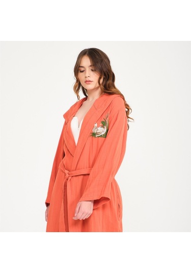 Ördek Nakışlı Kısa Kapüşonlu Müslin Kadın Bornoz-Kiremit