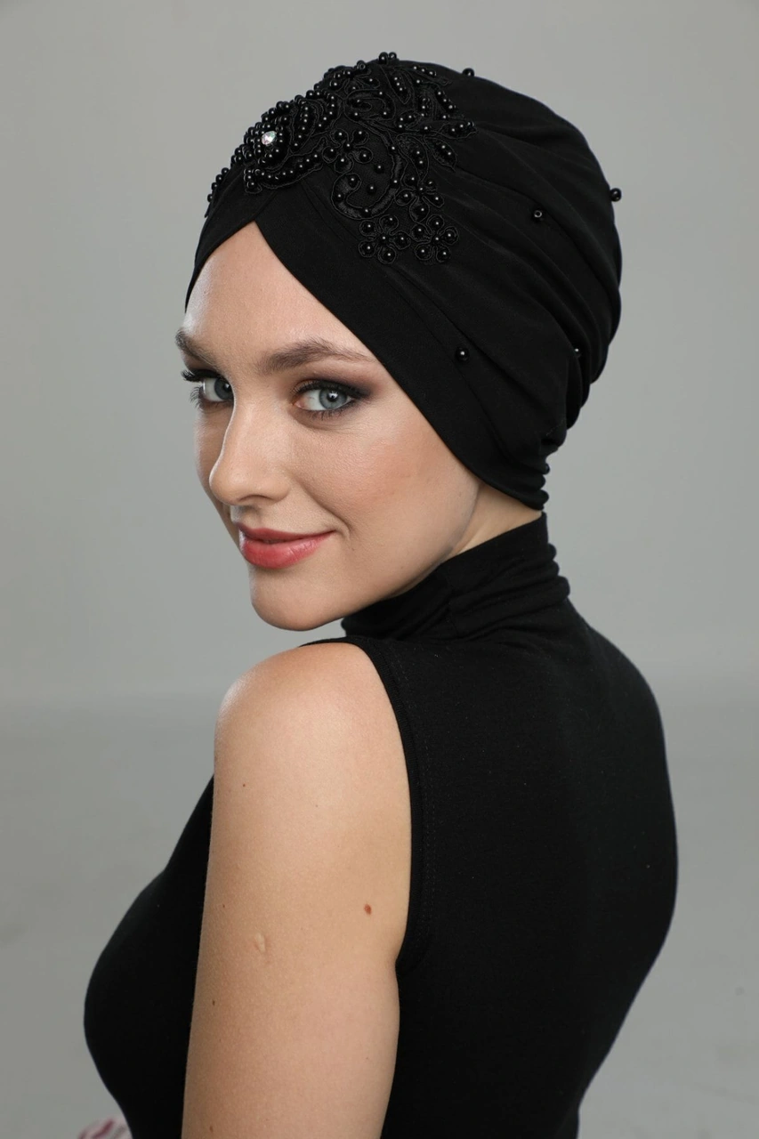 Kopma Astarlı Işlemeli Siyah Gül Motifli Hazır Türban Tesettür Abiye Bone Siyah Gül