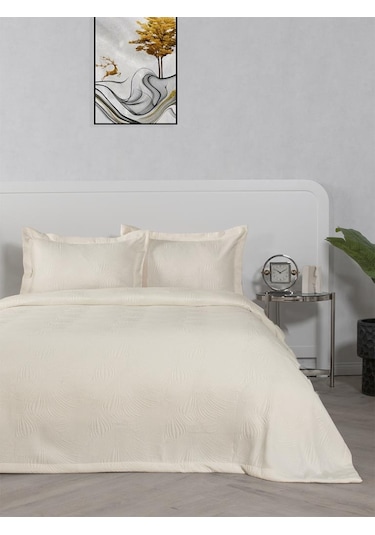 Yatak Örtüsü Alora Pastel Renkli, Yumuşak Ve Zarif Görünümlü Bej