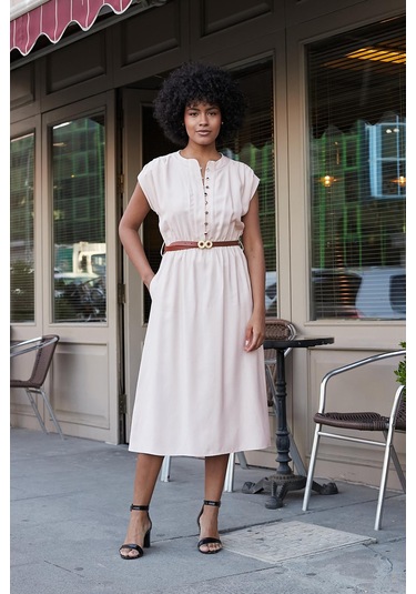 Kadın Yumuşak Dokulu İpeksi Modal Kumaş Hakim Yaka Beli Lastikli Önü Düğmeli Diz Altı Elbise-taş Taş Kadın Yumuşak Dokulu İpeksi Modal Kumaş Hakim Yaka Beli Lastikli Önü Düğmeli Diz Altı Elbise-taş Taş