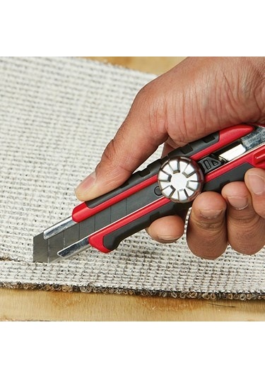 Milwaukee Ayarlı Maket Bıçağı 18 Mm