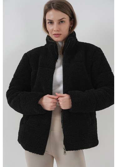 5178 Astarlı Peluş Mont - Siyah Çok Renkli