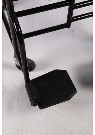 Medikaltec Siyah Ev Tipi Tekerlekli Sandalye