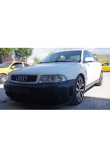 Audi A4 R32 Ön Tampon( Fiberglas)