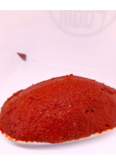 Ev Yapımı Tatlı Biber Salçası 2 Kg