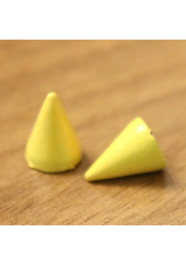 Natural Yellow 10 Takım 7 10mm Mermi Koni Renkli Çıtçıt Ve Sivri Giysiler Için Dıy El Sanatları Konfeksiyon Perçinler Deri Çanta Ayakkabı Sarı