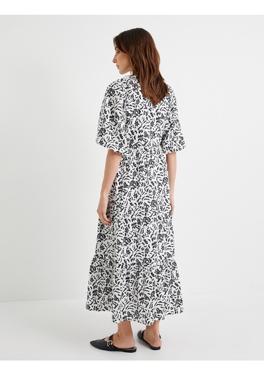 Koton Midi Çiçekli Elbise Balon Kol V Yaka Volanlı Pamuklu Siyah Desenli 4sak80100pw Siyah Koton Midi Çiçekli Elbise Balon Kol V Yaka Volanlı Pamuklu Siyah Desenli 4sak80100pw Siyah