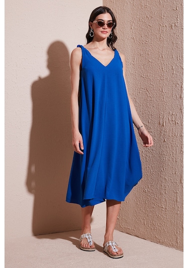 Lela Oversize Fit V Yaka Midi Boy Basic Bayan Elbise 6788688 Saks
