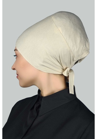 Altobeh Kadın Pratik Dikişsiz Bağcıklı Kaymayan Tesettür Penye Bone - Krem