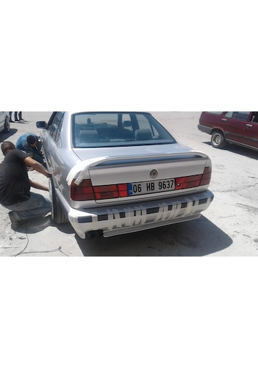 BMW E34 ARKA TAMPON EKİ