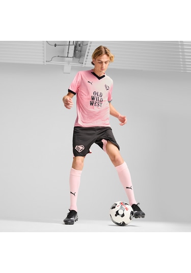 Puma Palermo F.c. 24/25 Sezonu Erkek İç Saha Forması 779023 01 Pembe Puma Palermo F.c. 24/25 Sezonu Erkek İç Saha Forması 779023 01 Pembe