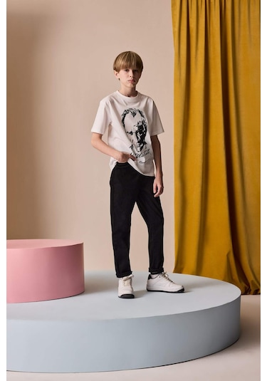 DeFacto Erkek Çocuk Düz Paça Basic Düz Gabardin Pantolon X4224A625SMBK27 DeFacto Erkek Çocuk Düz Paça Basic Düz Gabardin Pantolon X4224A625SMBK27