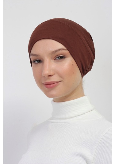 Lastikli Kaymaz Geçmeli Pratik Tesettür Bone Çikolata