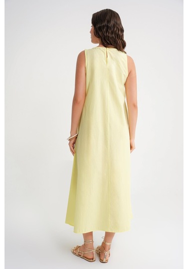 4690 Kadın Bisiklet Yaka Sıfır Kol Midi Paraşüt Elbise Sarı Sarı