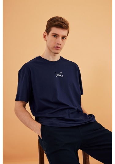 Leo Erkek Oversize Tshirt %100 Pamuk Bisiklet Yaka Baskı Detaylı Basic Tişört Mtlce85 Lacivert