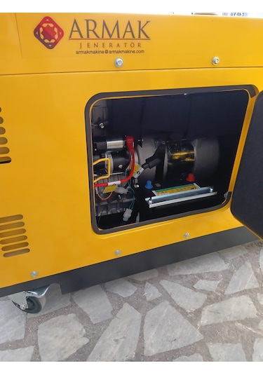 Armak PDA13500MEK 13.7 KVA Dizel Monofaze Kabinli Portatif Jeneratör