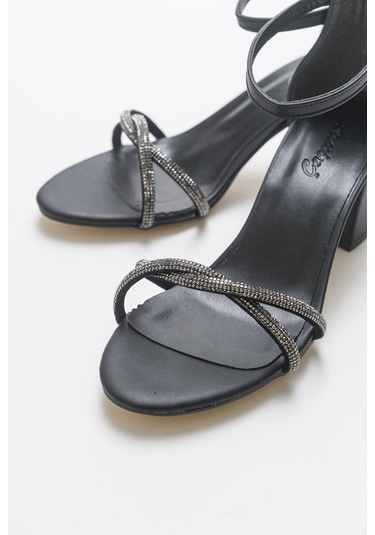 Topuklu Büyük Numara Bayan Taslı Tek Bant Abiye  Ayakkabı