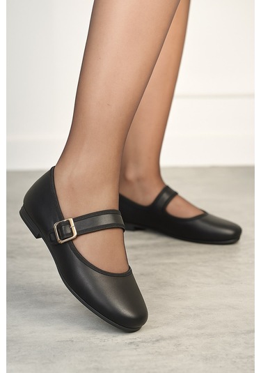 Günlük Bej Kadın Babet Oval Burun Tokalı Sade Kemer Kısa Topuklu Ev İş Ofis Hafif Ayakkabı 210 Siyah