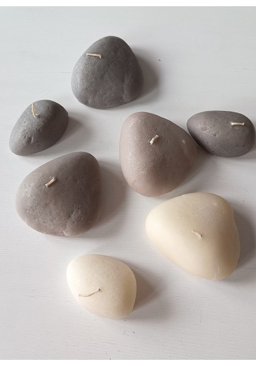 Taş Şekilli Büyük Mum Gri 10x10 Cm