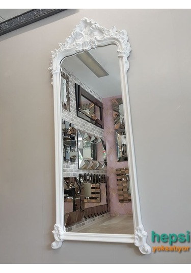 Vintage Madam Model Varaklı Boy Aynası Beyaz