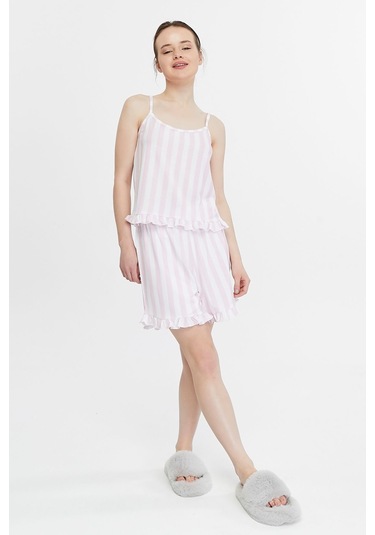 Bella Dossi Askılı Rahat Pamuklu Çizgili Kumaştan Fırfır Detaylı Şortlu Kadın Pijama Takımı Pembe/beyaz Pembe