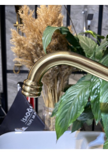 İsaoğlu Yapı Arıtmalı Batarya Arıtmalı Mutfak Musluğu Mat Gold Evye Bataryası Dore Fırçalanmış Rustik Batarya Gold