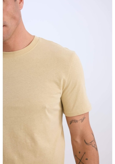 DeFacto %100 Pamuk New Regular Fit Bisiklet Yaka Basic Düz Kısa Kollu Tişört V7699AZ25SPKH504