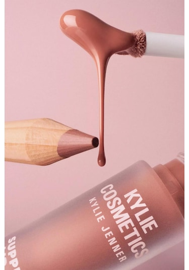 Kylie Glossy Lip Kit Dudak Kalemi Ve Parlatıcı Set Coconut 2.0 717 Coconut