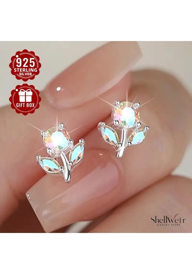 Tulisse Laleli Gümüş Kaplama Çivili Küpe Sevdiklerinize Ve Kendinize En Özel Hediye Gümüş